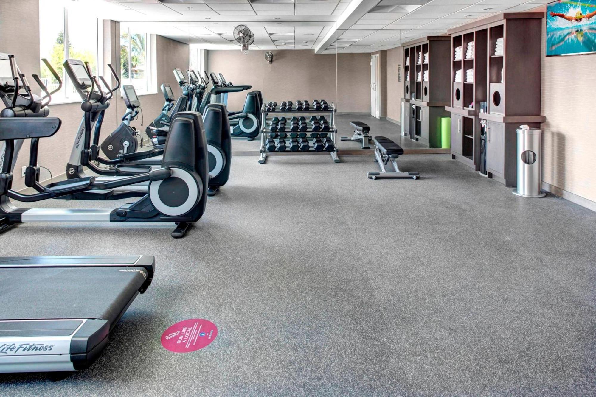 Residence Inn By Marriott Miami Beach Surfside Екстер'єр фото