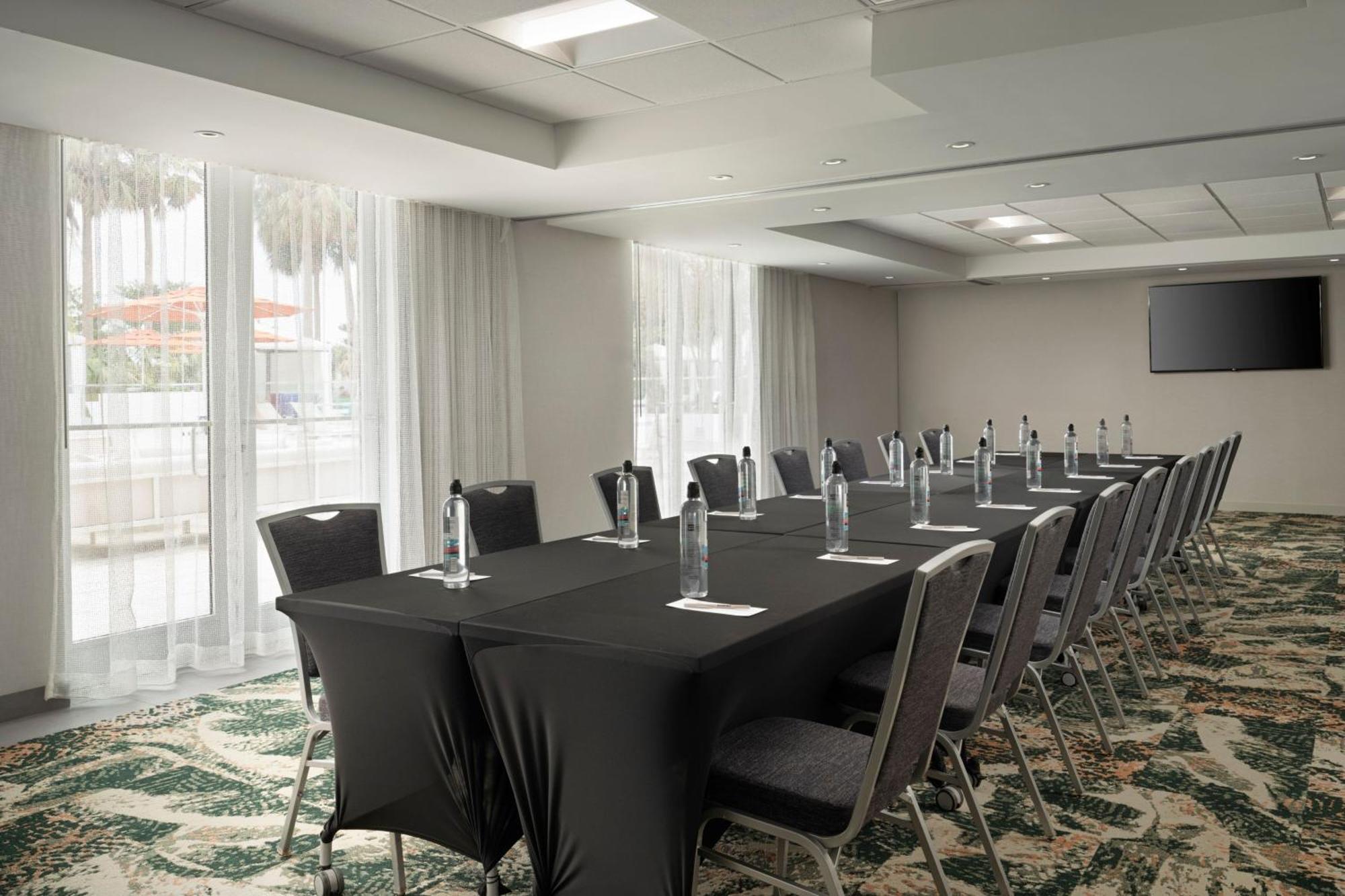 Residence Inn By Marriott Miami Beach Surfside Екстер'єр фото