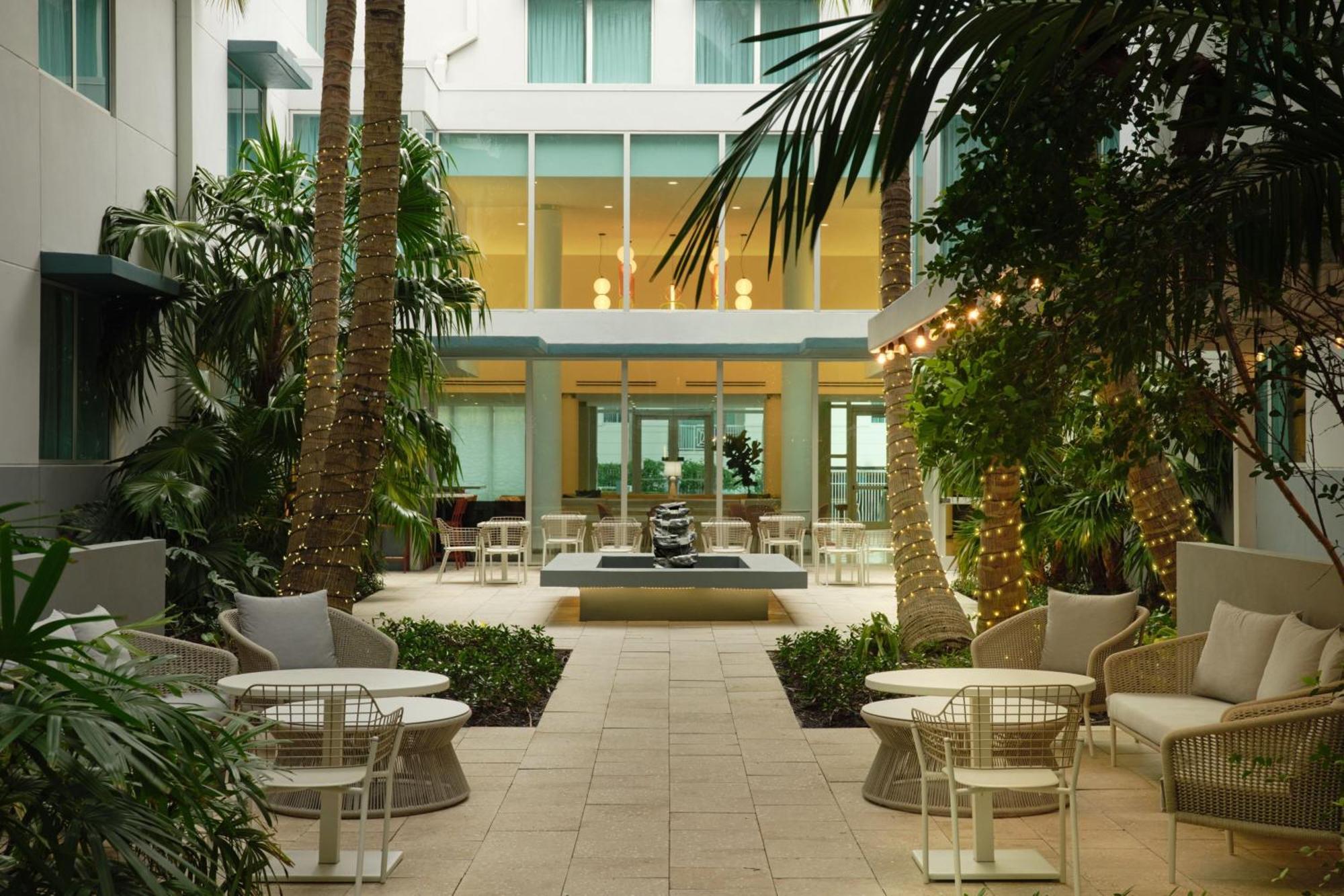 Residence Inn By Marriott Miami Beach Surfside Екстер'єр фото